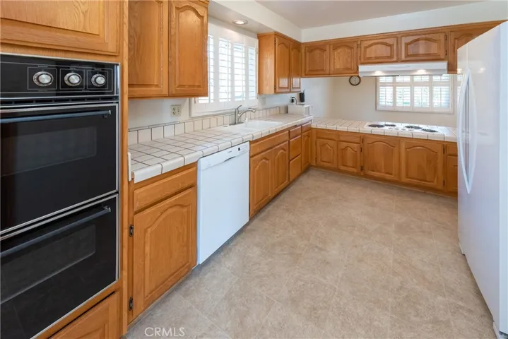29313 Oceanridge Drive, Rancho Palos Verdes, California 90275