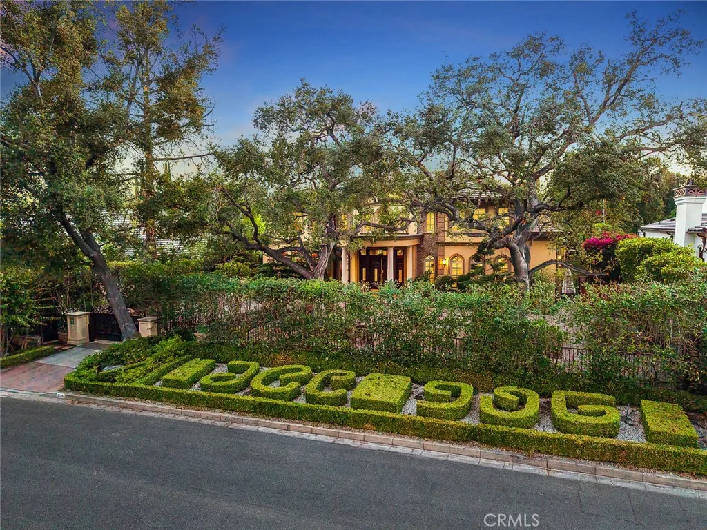 1539 Rodeo Road, Arcadia, California 91006, 7 Bedrooms Bedrooms, ,9 BathroomsBathrooms,Residential,For Sale,Rodeo,AR25186749