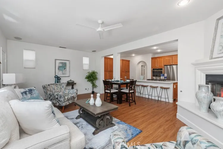 309 Flint Avenue, Long Beach, California 90814 home-pic-17