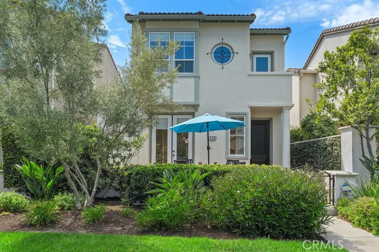 309 Flint Avenue, Long Beach, California 90814, 3 Bedrooms Bedrooms, ,3 BathroomsBathrooms,Residential,For Sale,Flint,PW25185814