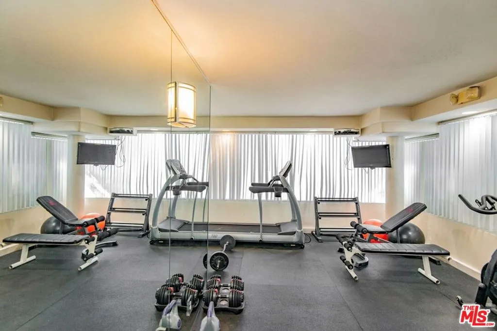 4702 Fulton Avenue 107, Sherman Oaks, California 91423 home-pic-29