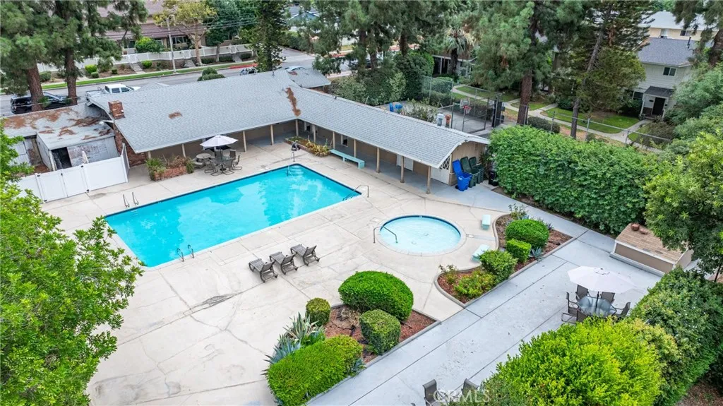 644 E Lee Place, Azusa, California 91702 home-pic-22