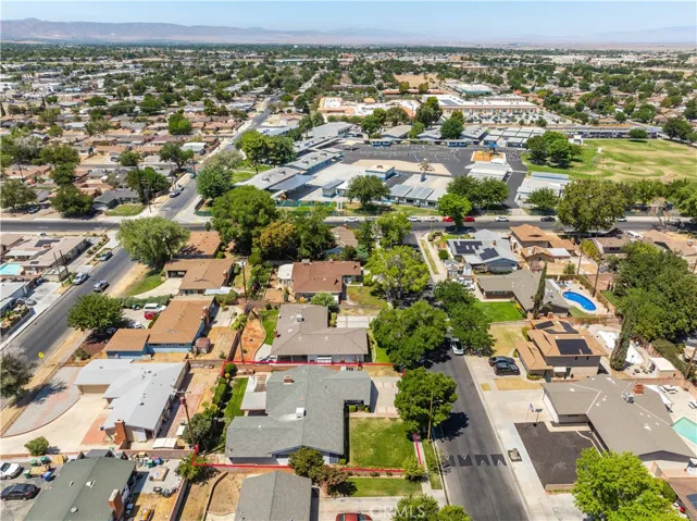 648 W Avenue J11, Lancaster, California 93534