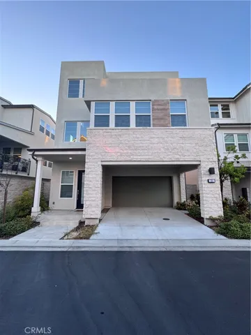 211 Pin Lane, Lake Forest, California 92630