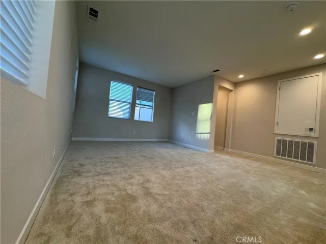 211 Pin Lane, Lake Forest, California 92630