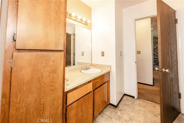 Guest Bath Room