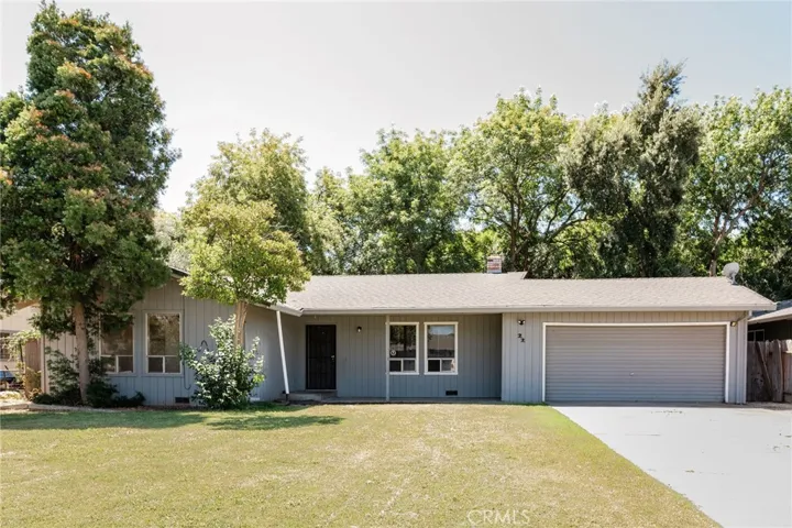 Spacious yard and Driveway