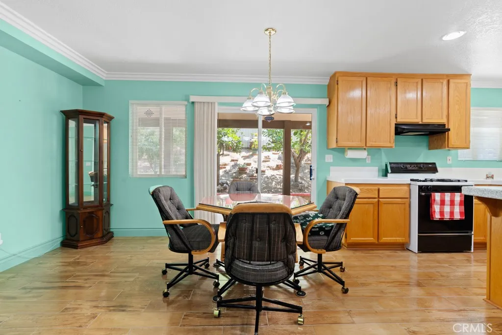 21695 Del Amo Street, Moreno Valley, California 92557 home-pic-11