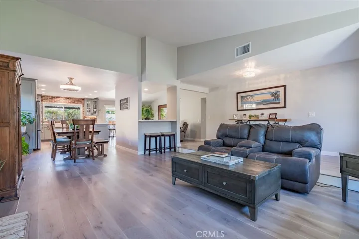3954 Stell Drive, Simi Valley, California 93063