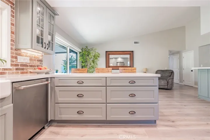 3954 Stell Drive, Simi Valley, California 93063