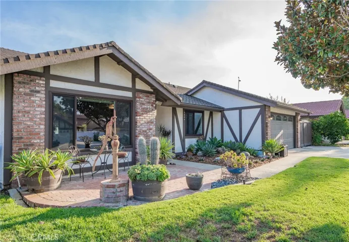 3954 Stell Drive, Simi Valley, California 93063