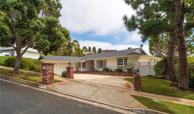 7228 Berry Hill Drive, Rancho Palos Verdes, California 90275
