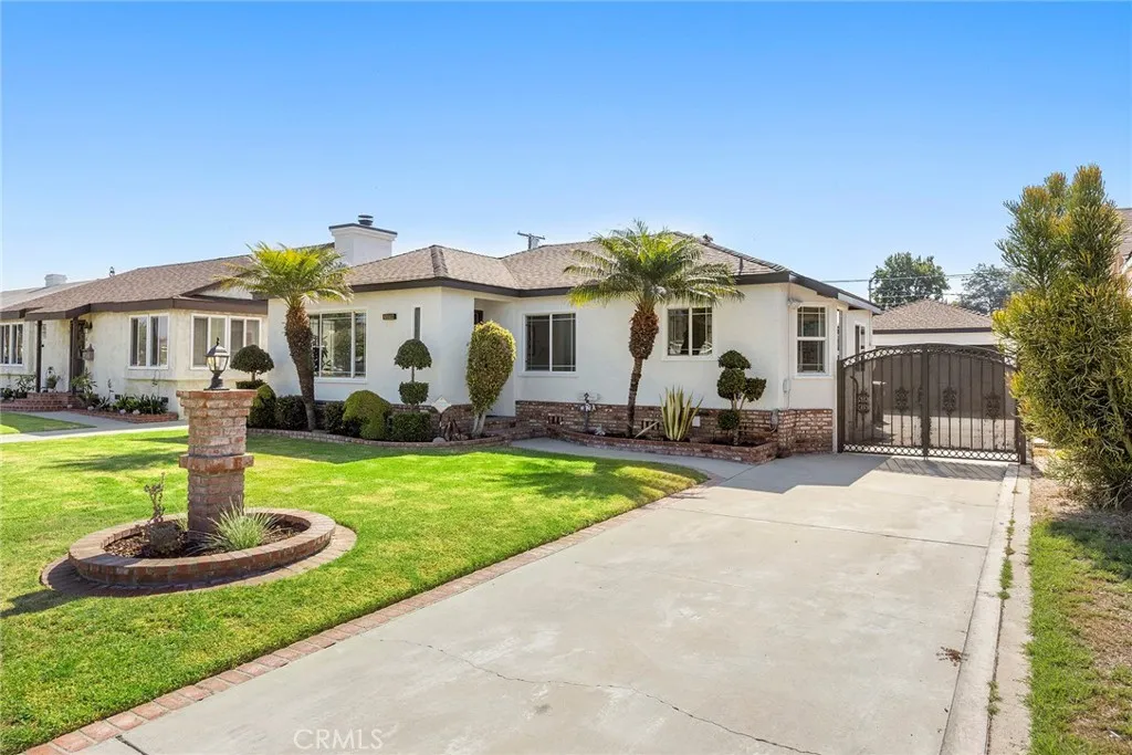 12306 Julius Avenue, Downey, California 90242, 4 Bedrooms Bedrooms, ,3 BathroomsBathrooms,Residential,For Sale,Julius,OC25120260