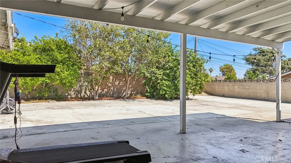 1260 Lincoln Avenue, Pomona, California 91767 home-pic-54