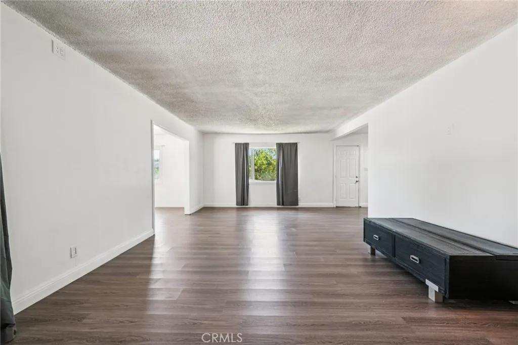 1260 Lincoln Avenue, Pomona, California 91767 home-pic-7