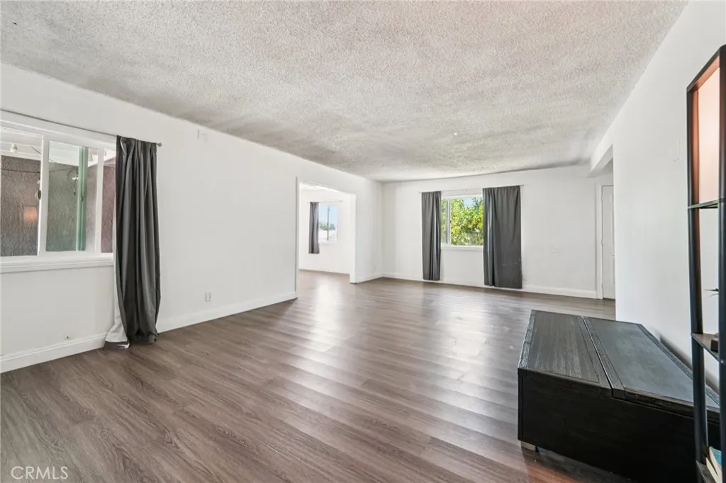 1260 Lincoln Avenue, Pomona, California 91767 home-pic-6