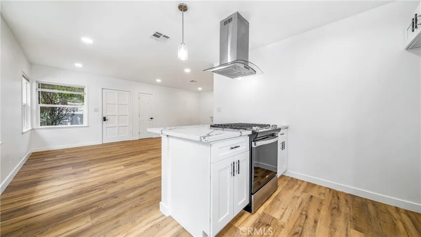 5816 Kester Avenue, Sherman Oaks, California 91411