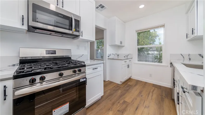5816 Kester Avenue, Sherman Oaks, California 91411