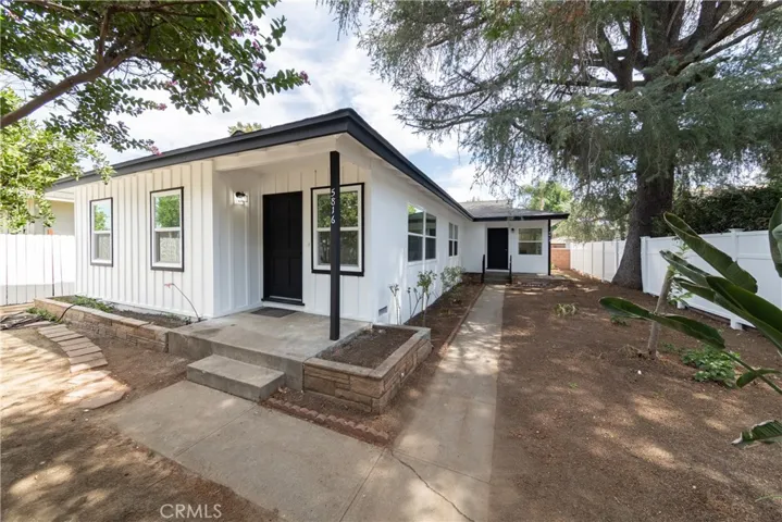 5816 Kester Avenue, Sherman Oaks, California 91411