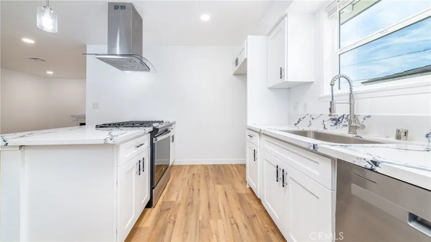 5816 Kester Avenue, Sherman Oaks, California 91411