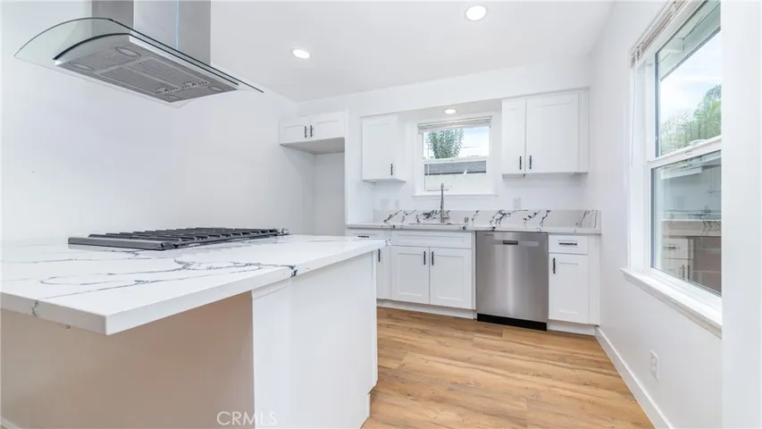 5816 Kester Avenue, Sherman Oaks, California 91411