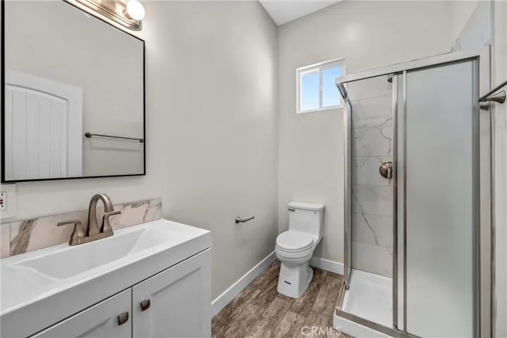 9998 Louise Avenue, Northridge, California 91325