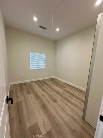 9998 Louise Avenue, Northridge, California 91325