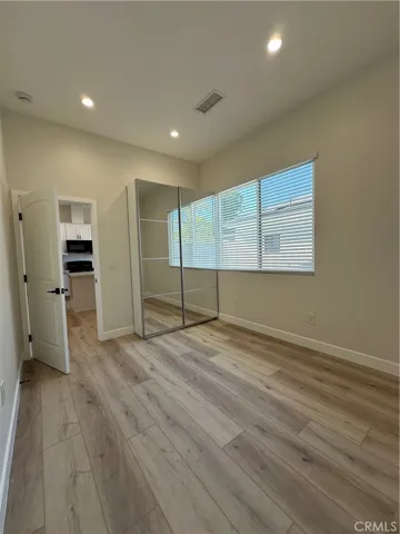 9998 Louise Avenue, Northridge, California 91325