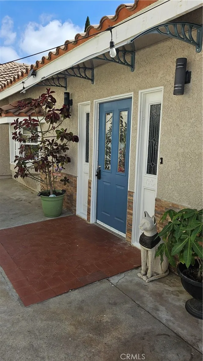 17912 Gridley Road, Artesia, California 90701, 4 Bedrooms Bedrooms, ,3 BathroomsBathrooms,Residential,For Sale,Gridley,OC25169874