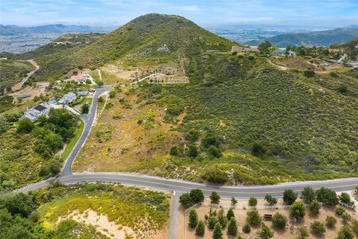 2 Via Baya, Murrieta, California 92562
