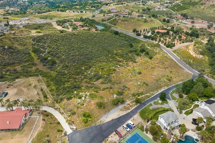 2 Via Baya, Murrieta, California 92562