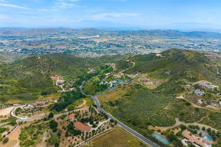 2 Via Baya, Murrieta, California 92562