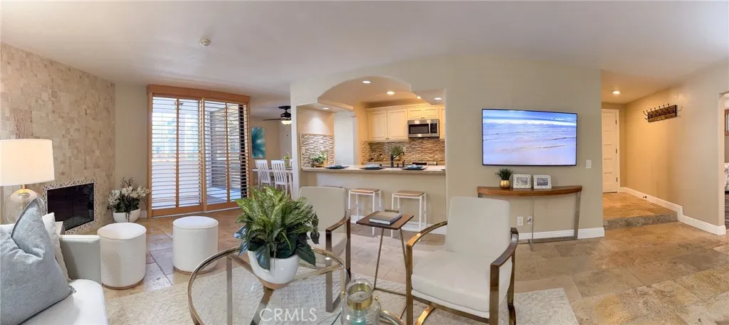 575 Esplanade 102, Redondo Beach, California 90277 home-pic-10