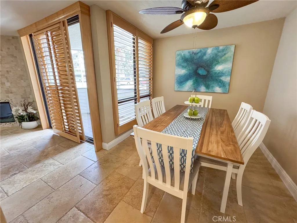 575 Esplanade 102, Redondo Beach, California 90277 home-pic-17