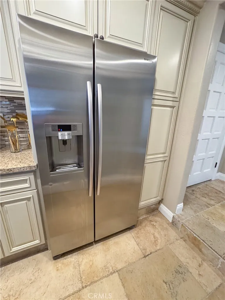 575 Esplanade 102, Redondo Beach, California 90277 home-pic-14
