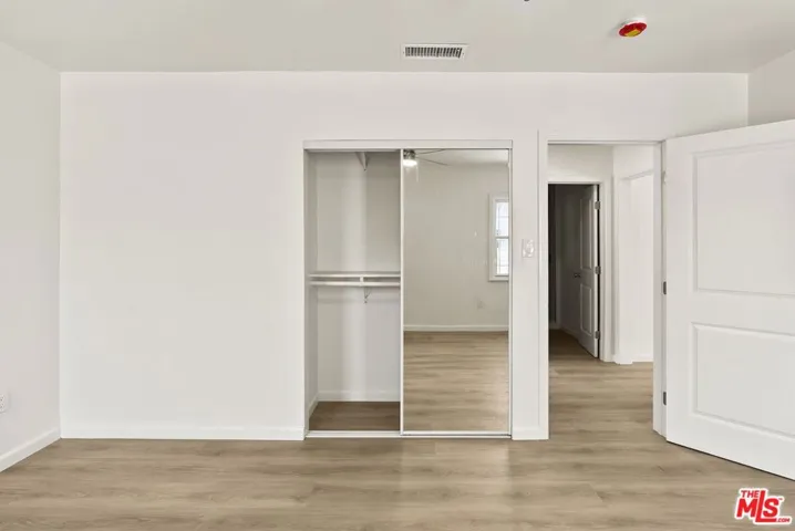 820 W 98th Street, Los Angeles, California 90044