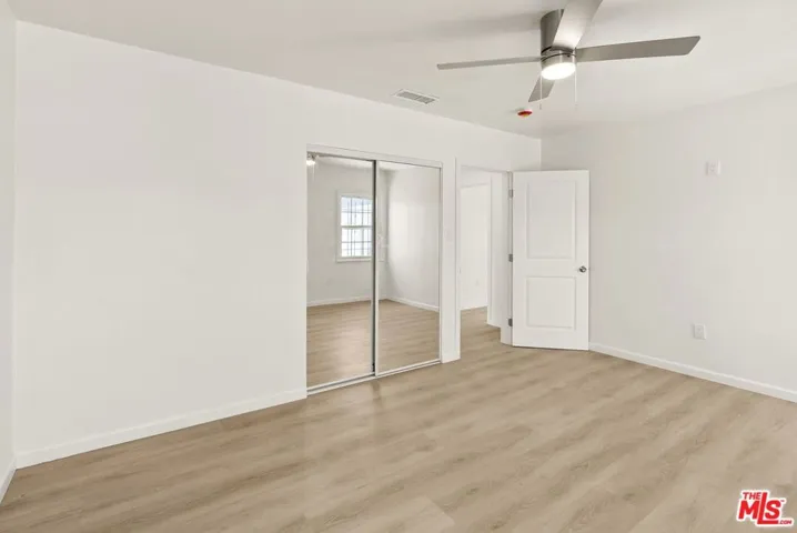 820 W 98th Street, Los Angeles, California 90044