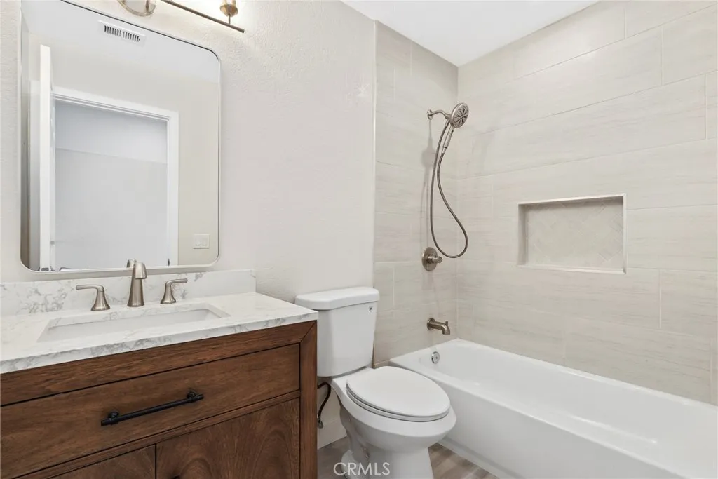 19440 Branding Iron Road, Walnut, California 91789 home-pic-28