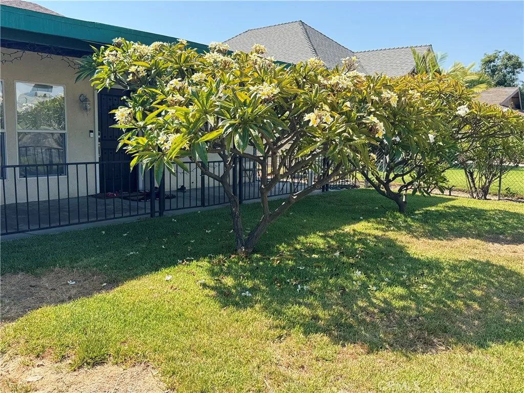 10449 Pioneer Boulevard, Santa Fe Springs, California 90670, 4 Bedrooms Bedrooms, ,2 BathroomsBathrooms,Residential,For Sale,Pioneer,PW25187108