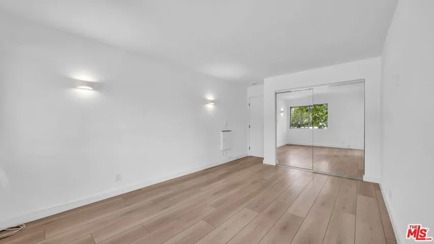 305 San Vicente Boulevard 205, Santa Monica, California 90402