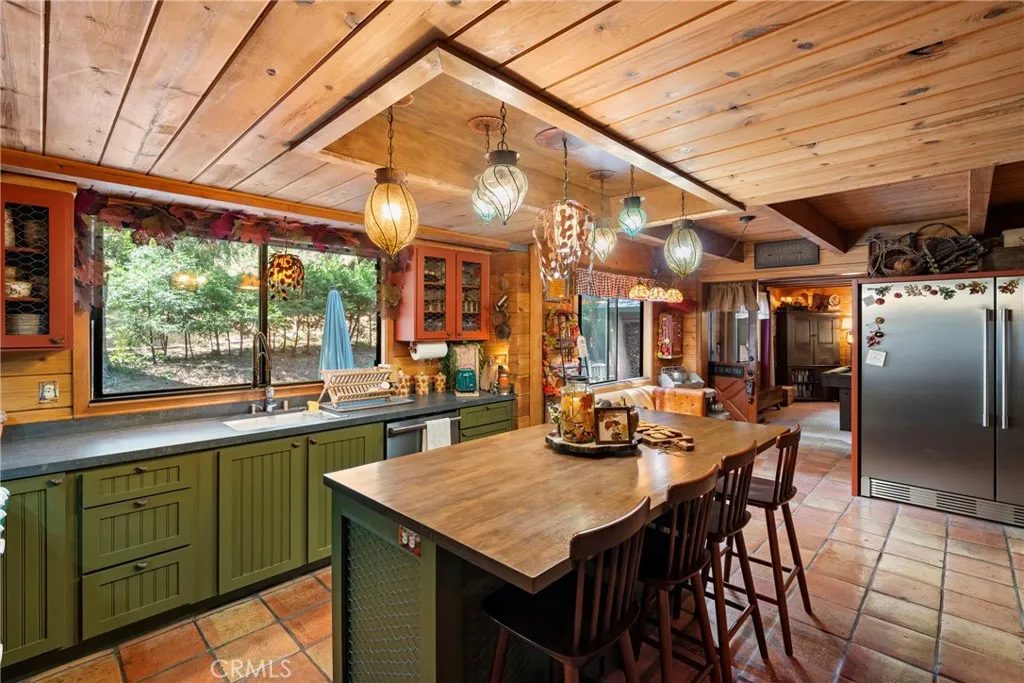 116 Pine Ridge Road, Crestline, California 92325 home-pic-7