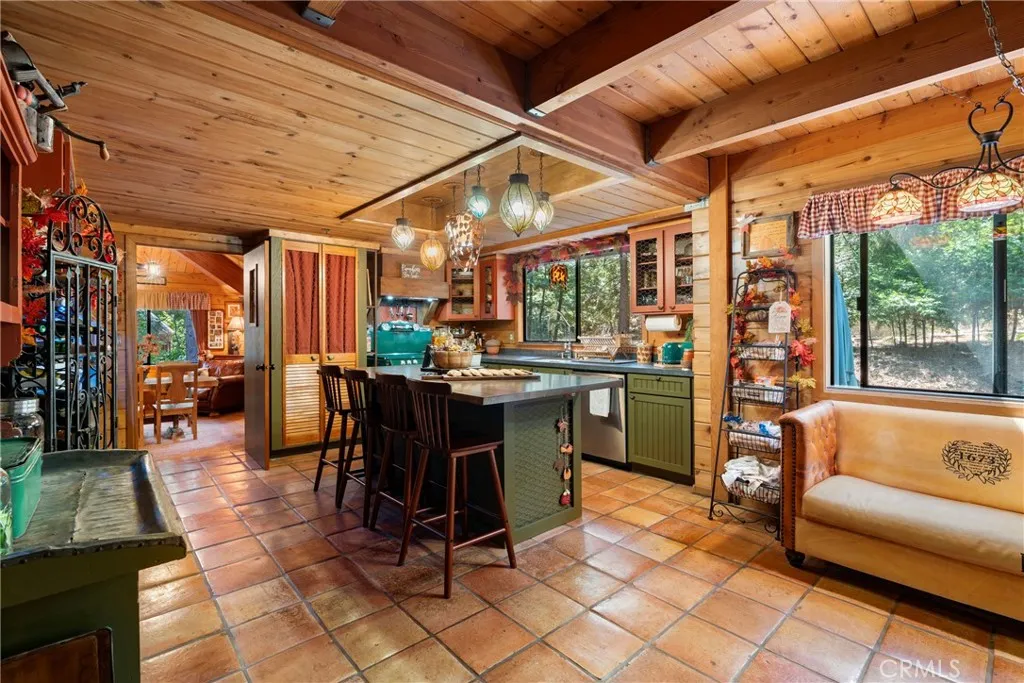 116 Pine Ridge Road, Crestline, California 92325 home-pic-8