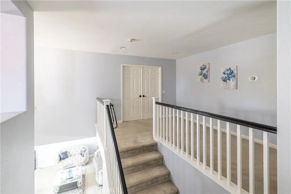 27859 Cirrus Circle, Corona, California 92883 home-pic-9