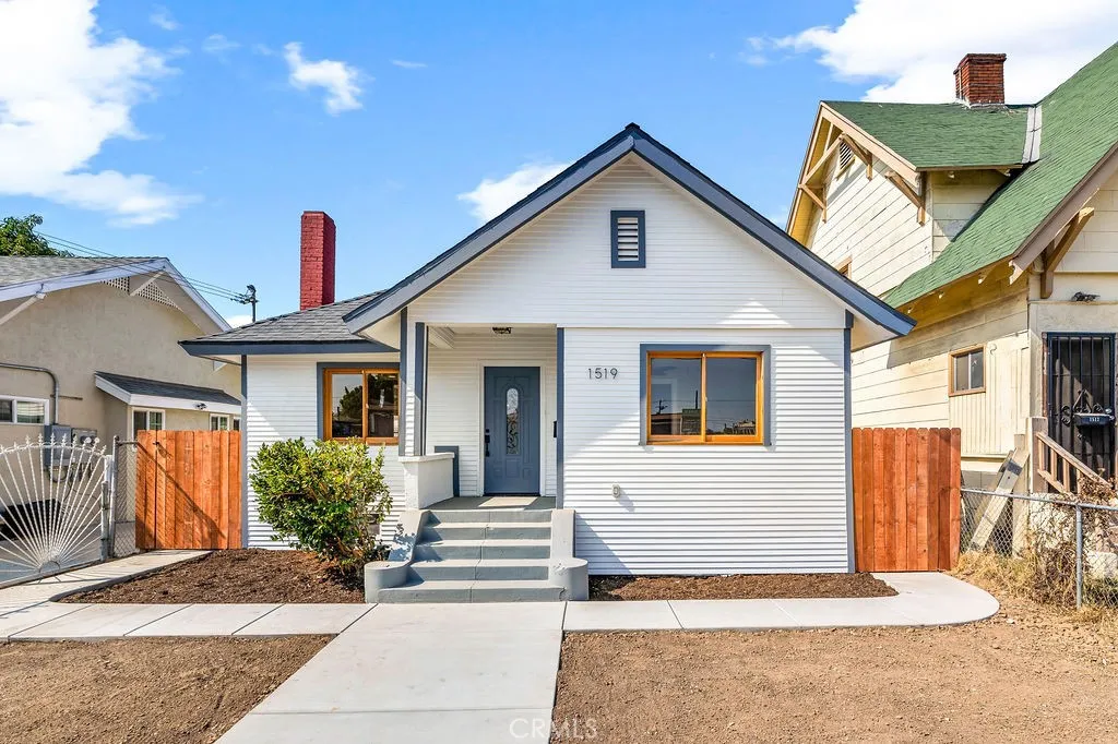 1519 W 22nd Place, Los Angeles, California 90007 home-pic-0