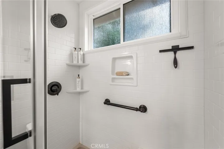 1st floor hall bath