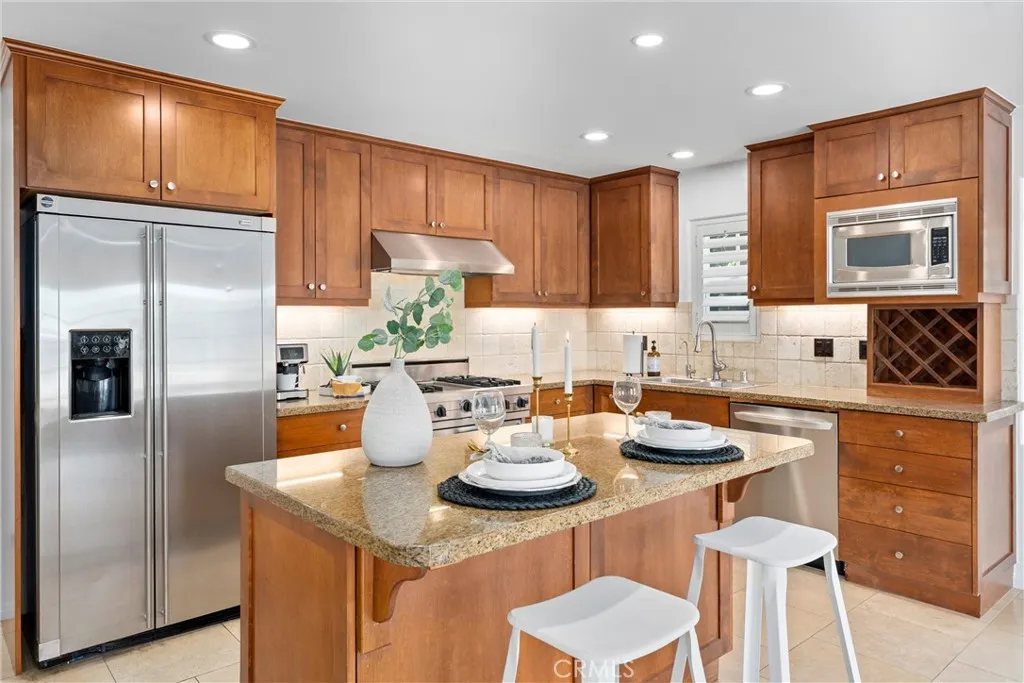 126 47th Street 1, Newport Beach, California 92663 home-pic-3
