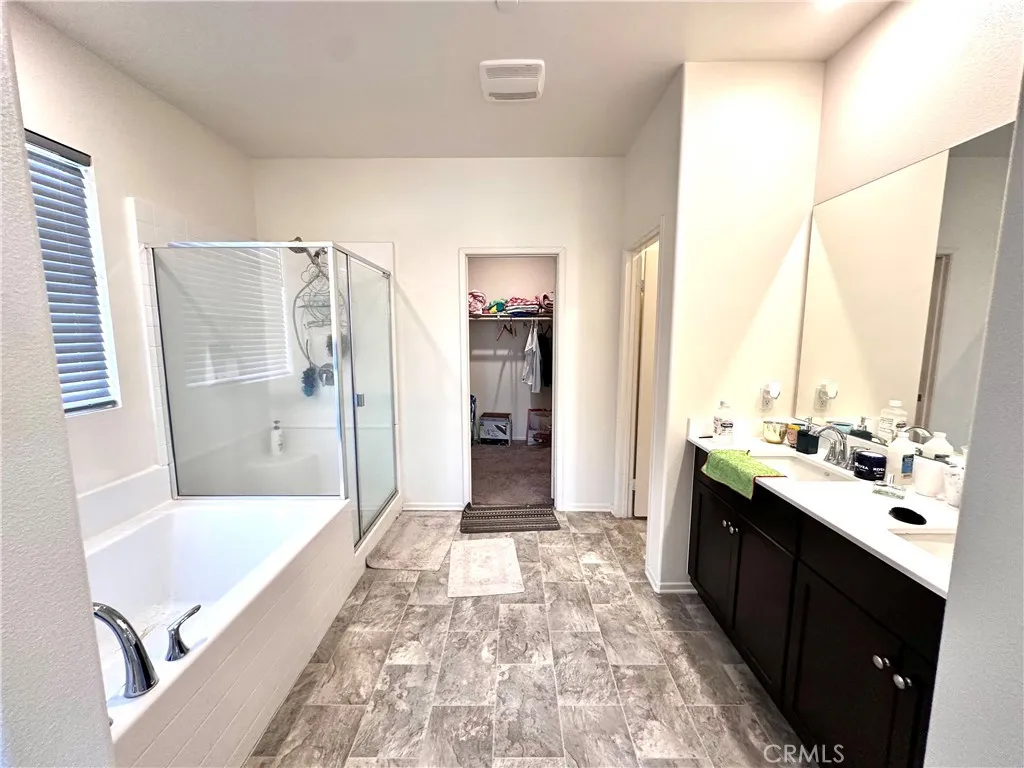 11908 Poppy Rd, Adelanto, California 92301 home-pic-12