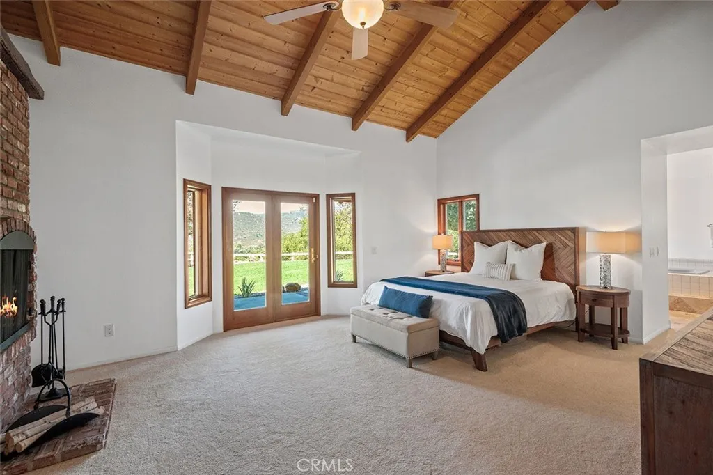 19750 Avenida Rosella, Murrieta, California 92562 home-pic-19