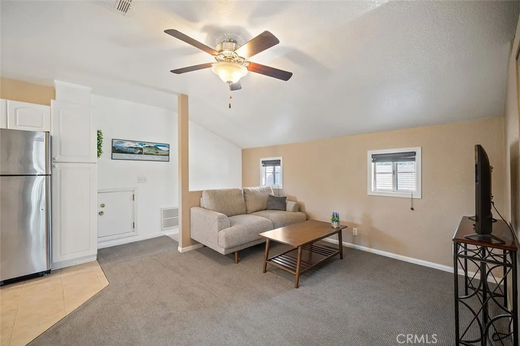 19750 Avenida Rosella, Murrieta, California 92562 home-pic-48
