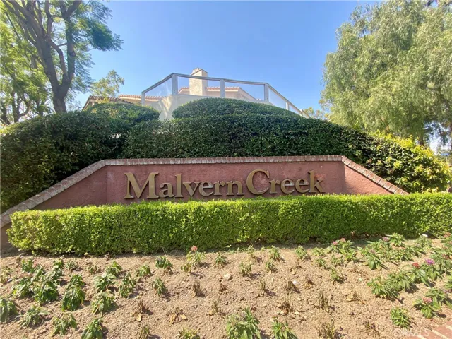 809 Creekside Drive 35, Fullerton, California 92833